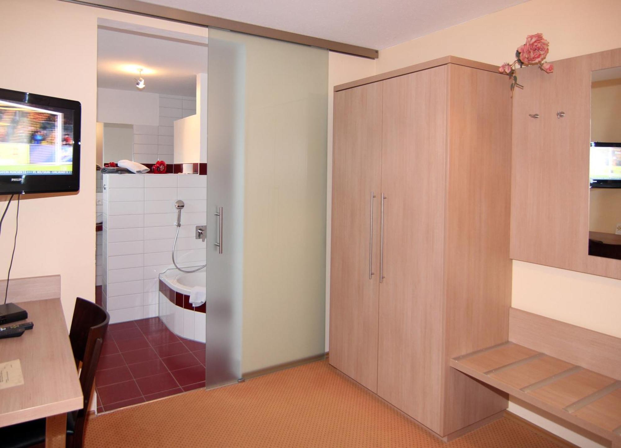 Sporthotel Öhringen Cameră foto